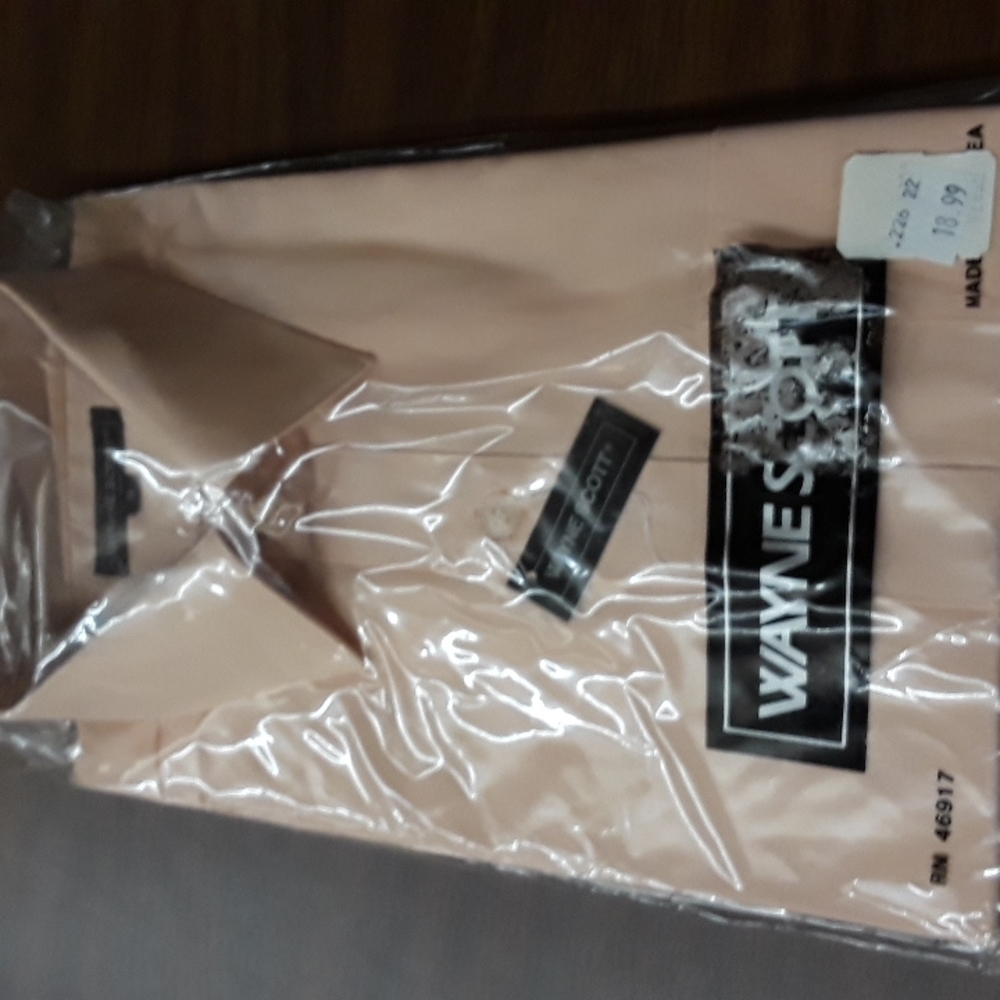 Wayne Scott Small long sleeve 6/23/22 tub5